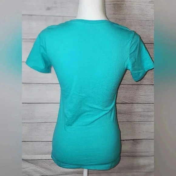 Bacardi tee size medium - Picture 2 of 3